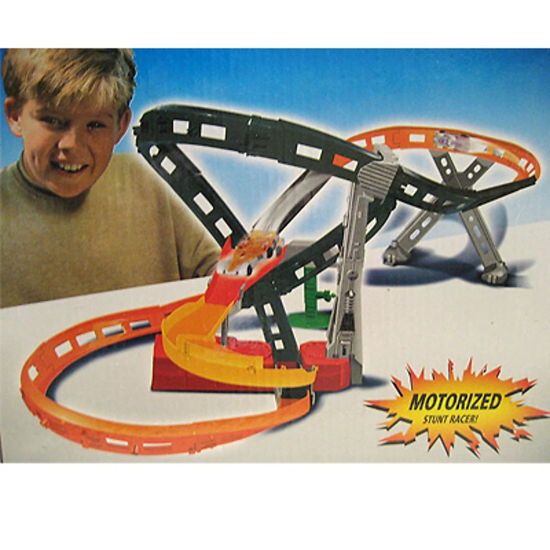 FactoryFast.com.au Motorised Stunt Car Set Games & Hobbies