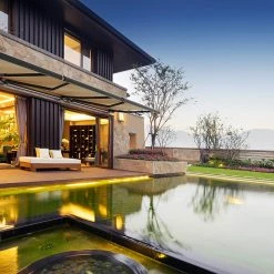 Bariloche 5.5 X 3.0m Beige Retractable Folding Arm Heavy Duty Cassette Awning DIY & Renovation