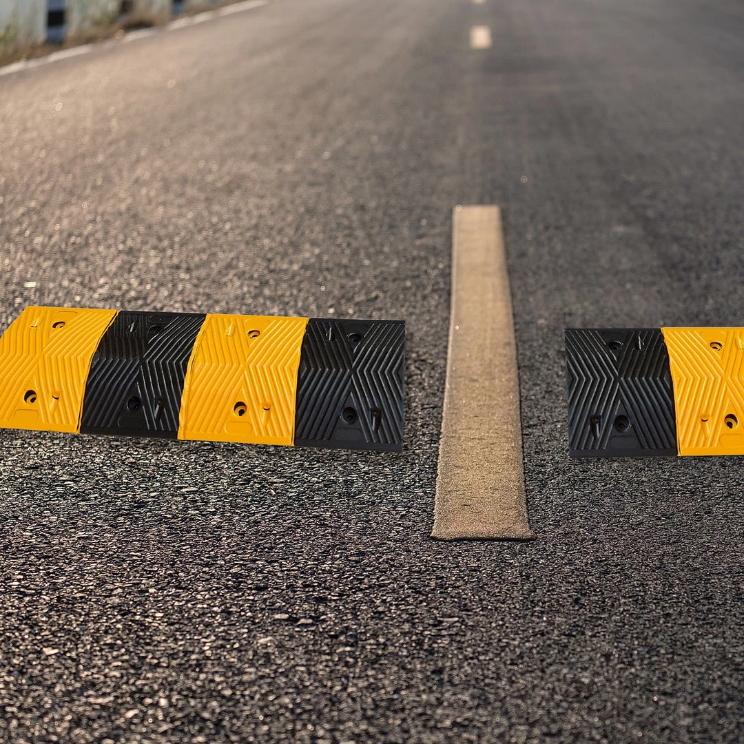 Randy & Travis Machinery Pair Of 1m Long 60T Load Rubber Speed Bump Hump Modular Speed Humps Road Hump