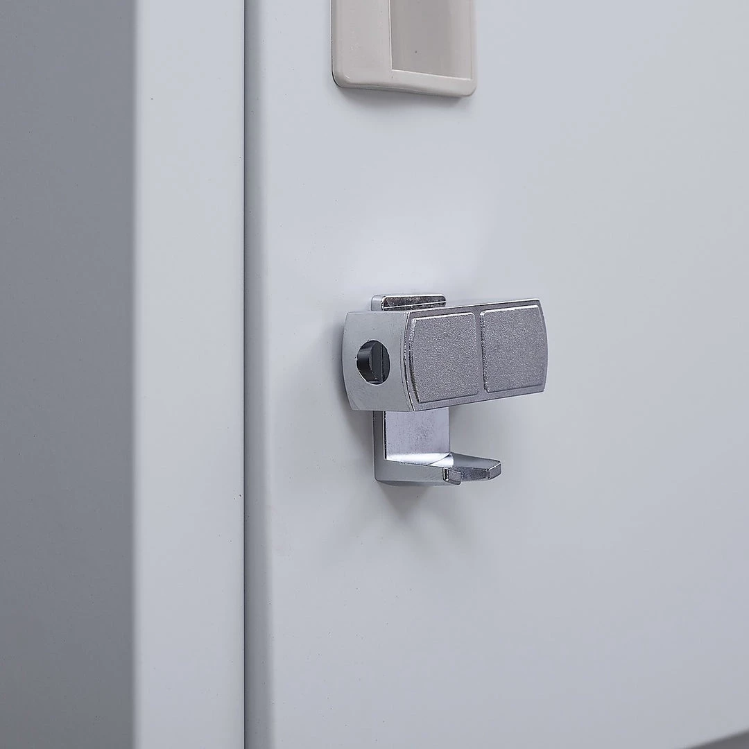 Salvatore Angelotti Grey One-Door Office Gym Shed Clothing Locker Cabinet - Padlock-operated Furniture