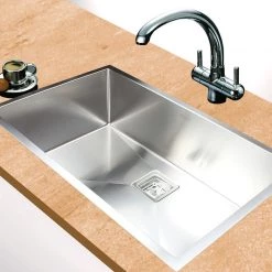 Brienz 810x505mm Handmade 1.5mm Stainless Steel Sink With Square Waste