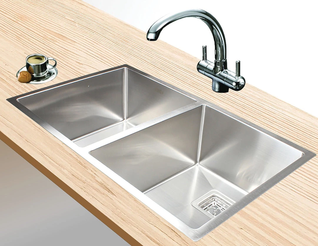 Brienz 835x505mm Handmade 1.5mm Stainless Steel Sink With Square Waste DIY & Renovation